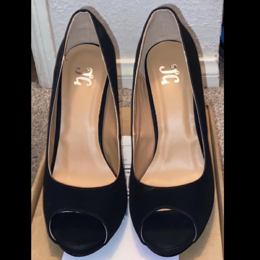 JOURNEE COLLECTION - BLACK PEEP TOE SIZE 8.5
